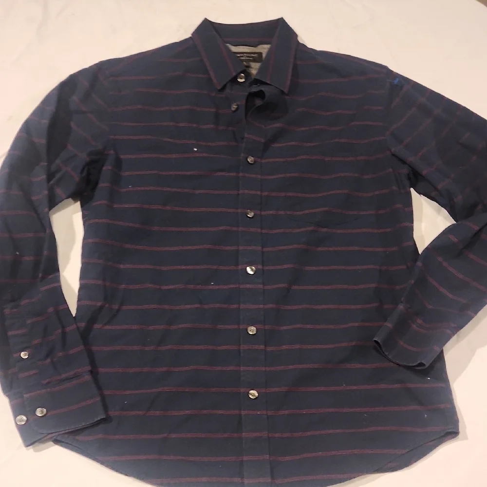 Banana Republic Navy and Burgundy Striped Shirt